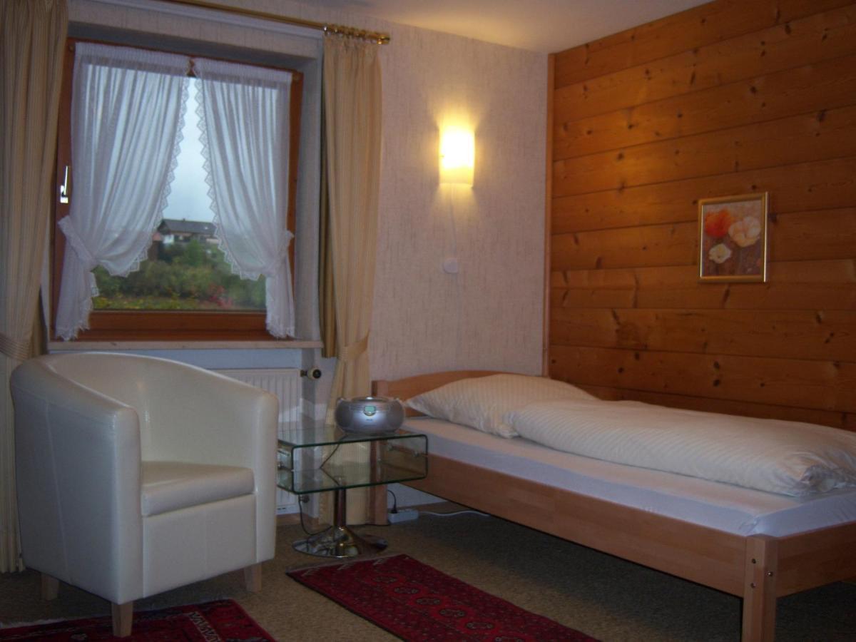 Gaestehaus Boeck Пфронтен Екстер'єр фото